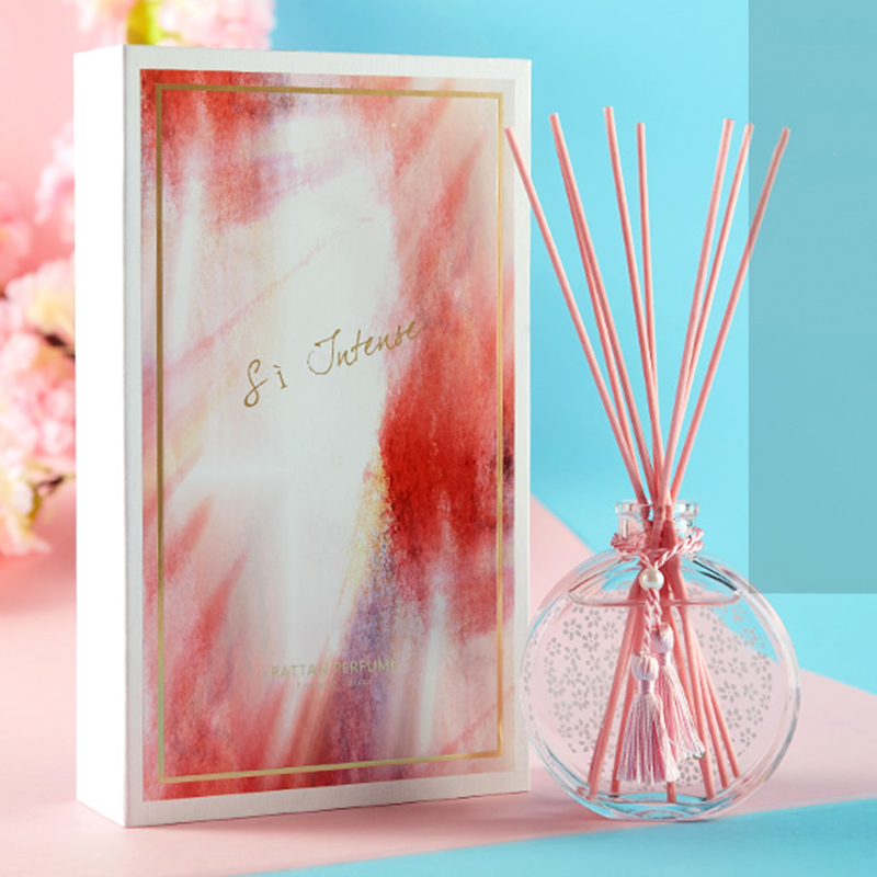 Private label own brand packaging customized wholesale luxury aromatherapy oil reed diffuser for home fragrance and decor